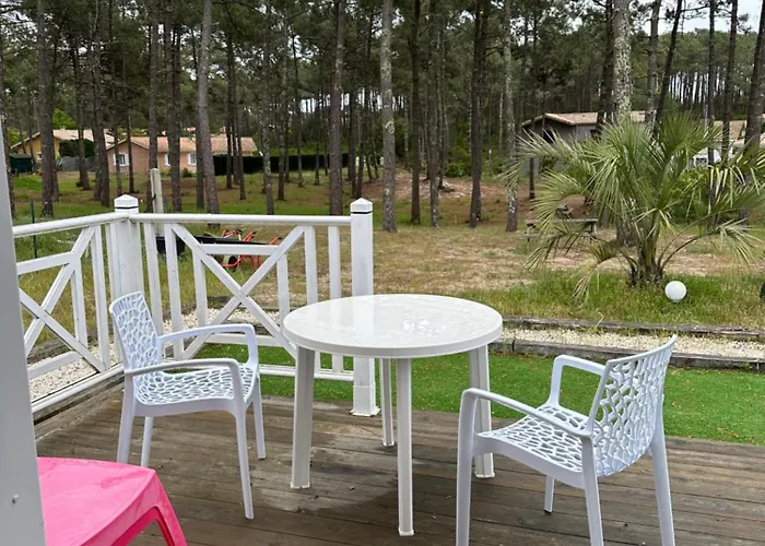 Ma&va Nocleg ze śniadaniem Lacanau